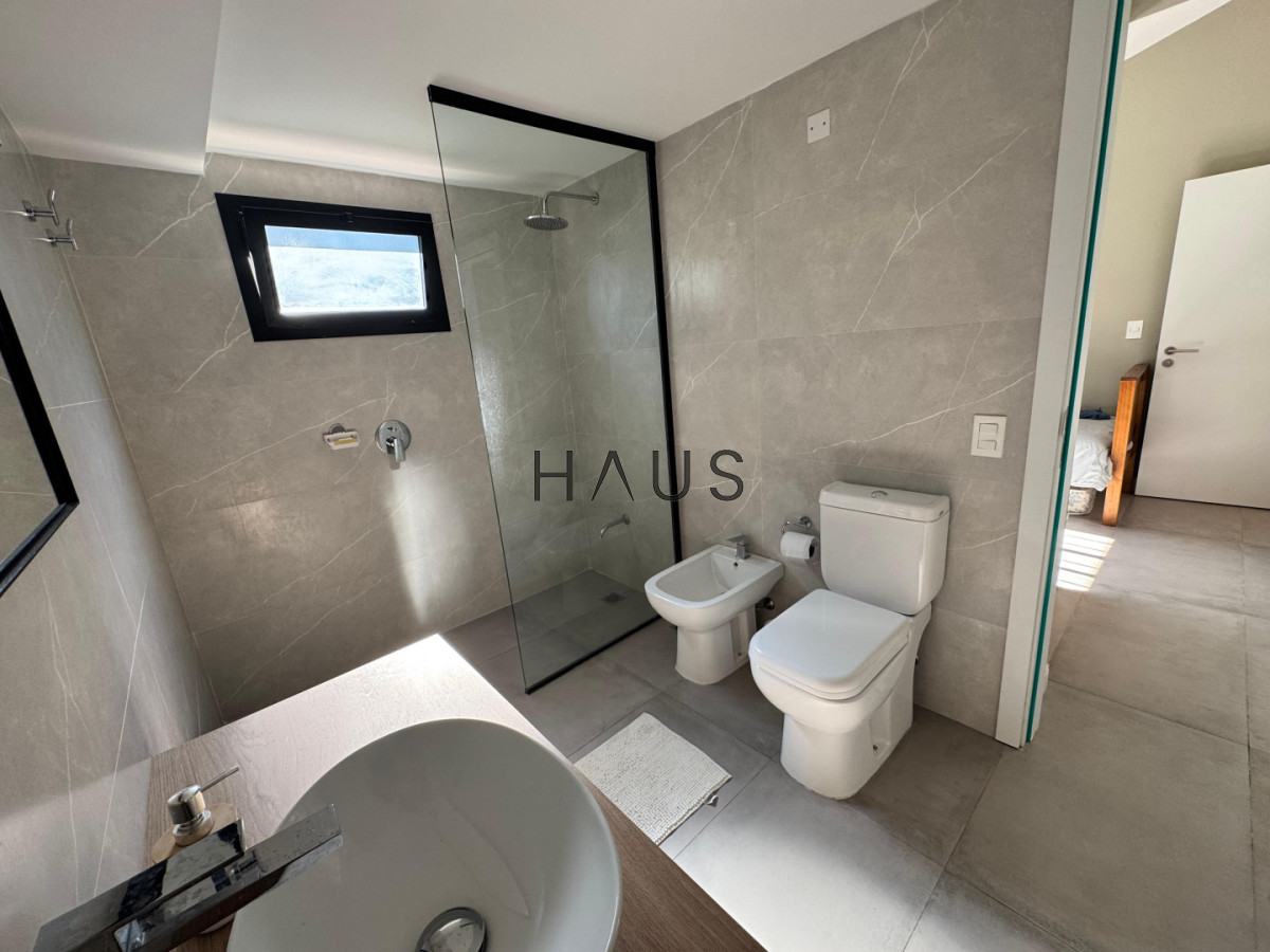 Casa ID.588 - Casa zona residencial Punta del Este 