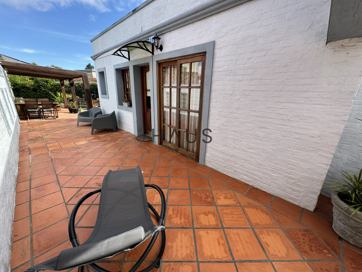 Casa ID.565 - Jardines de Cordoba.  casa de 3 dorm. Venta