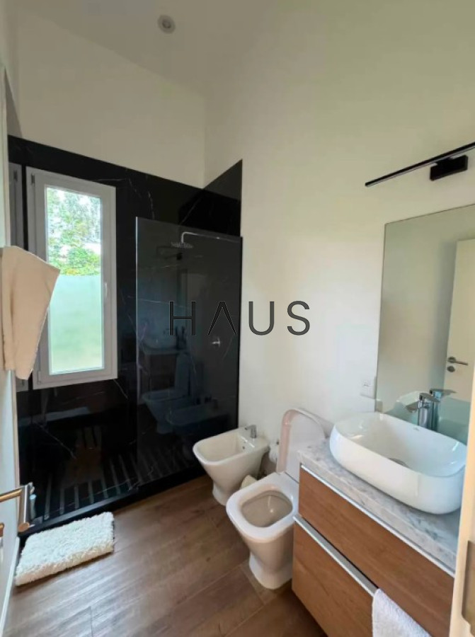 Casa ID.598 - Casa en Venta Playa Brava. A estrenar ! 