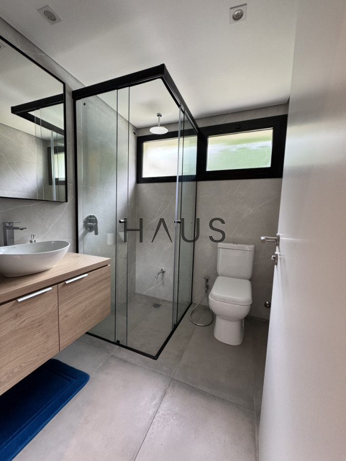 Casa ID.588 - Casa zona residencial Punta del Este 