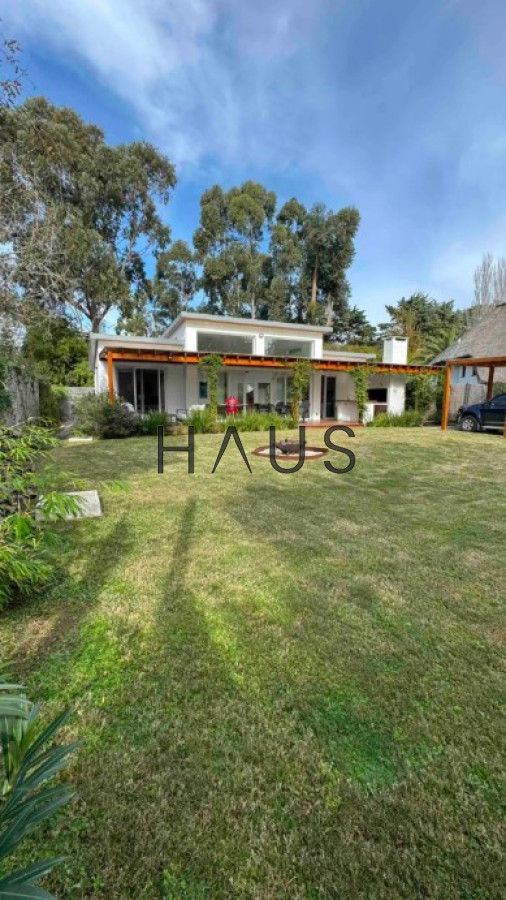 Casa ID.598 - Casa en Venta Playa Brava. A estrenar ! 