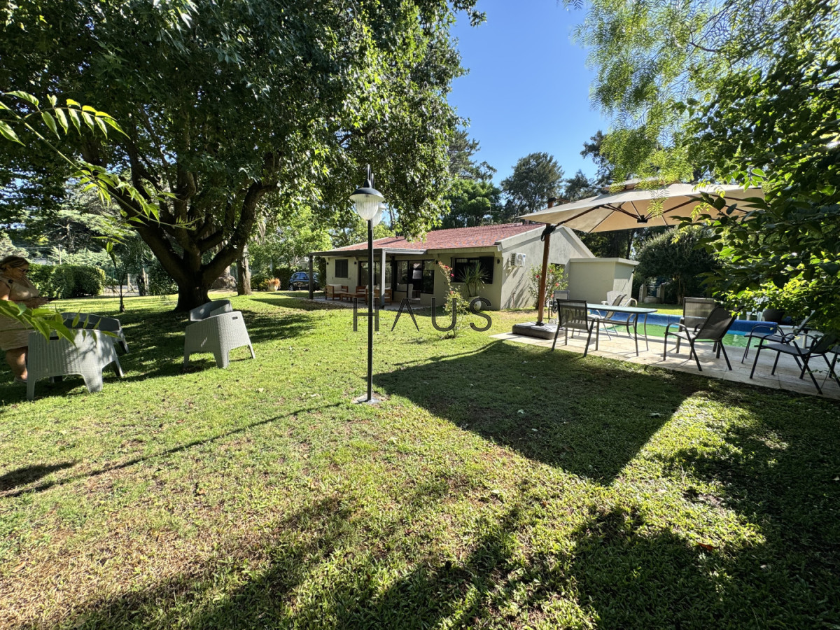 Casa ID.588 - Casa zona residencial Punta del Este 