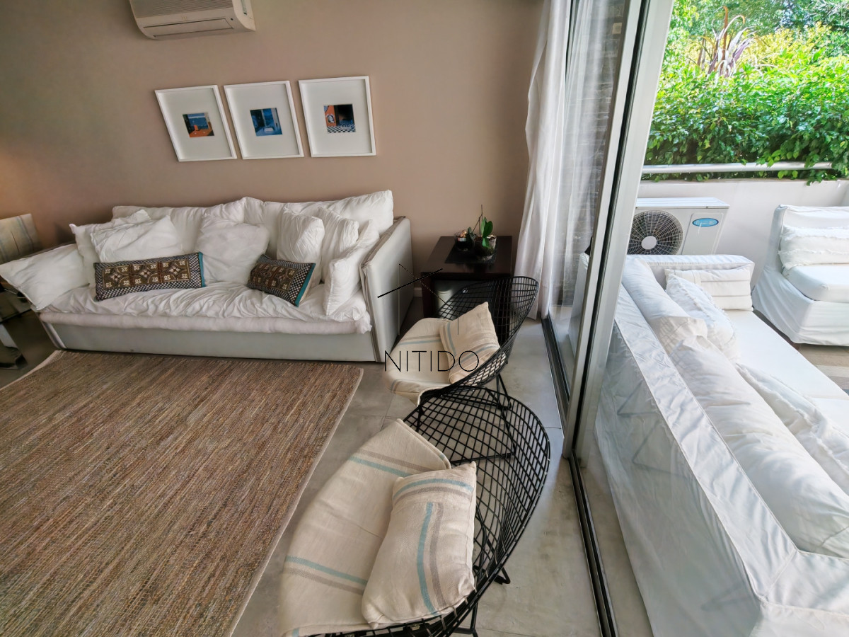 Apartamento ID.547 - Departamento de 3 dorm. playa mansa con Barbacoa propia.