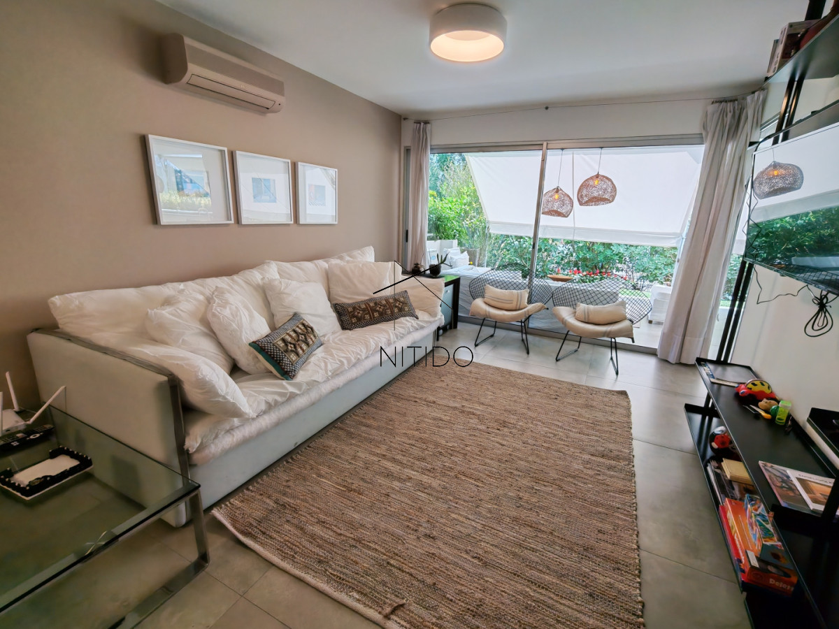 Apartamento ID.547 - Departamento de 3 dorm. playa mansa con Barbacoa propia.