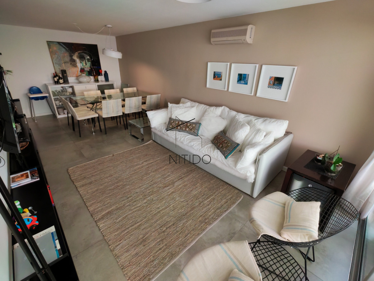 Apartamento ID.547 - Departamento de 3 dorm. playa mansa con Barbacoa propia.