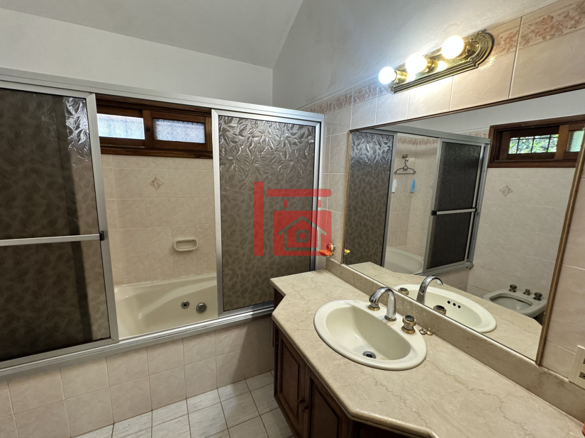 Casa ID.497 - CASA EN VENTA 