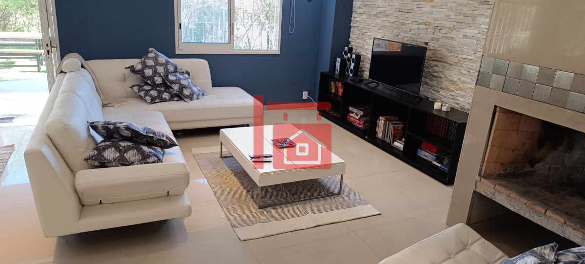 Chacra ID.580 - Chacra con Piscina Climatizada - Naturaleza, Confort y Diseño en un Solo Lugar