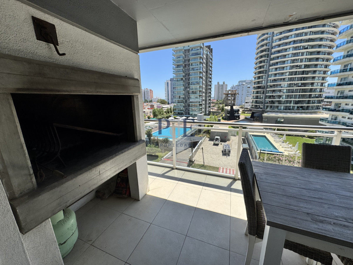 Apartamento 3 dormitorios Brava Punta del Este - Imagen 1