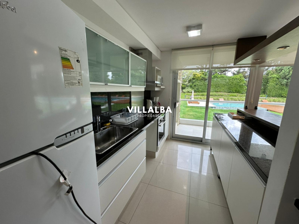 Apartamento ID.3895 - Apartamento en venta - 2 dormitorios en Roncón del Indio 