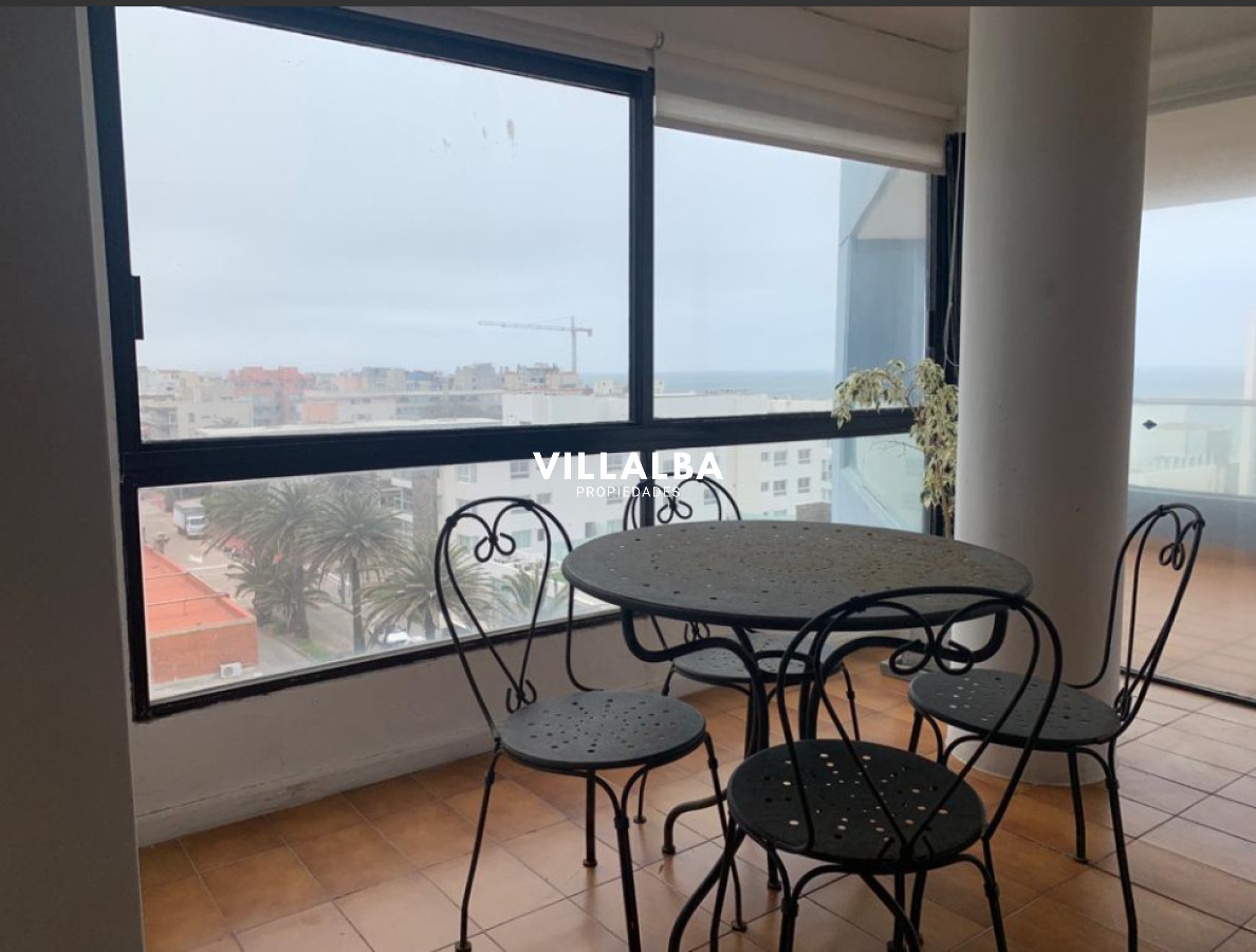 Apartamento ID.3618 - 3 suites + dependencia, 2 garajes. Vista espectacular