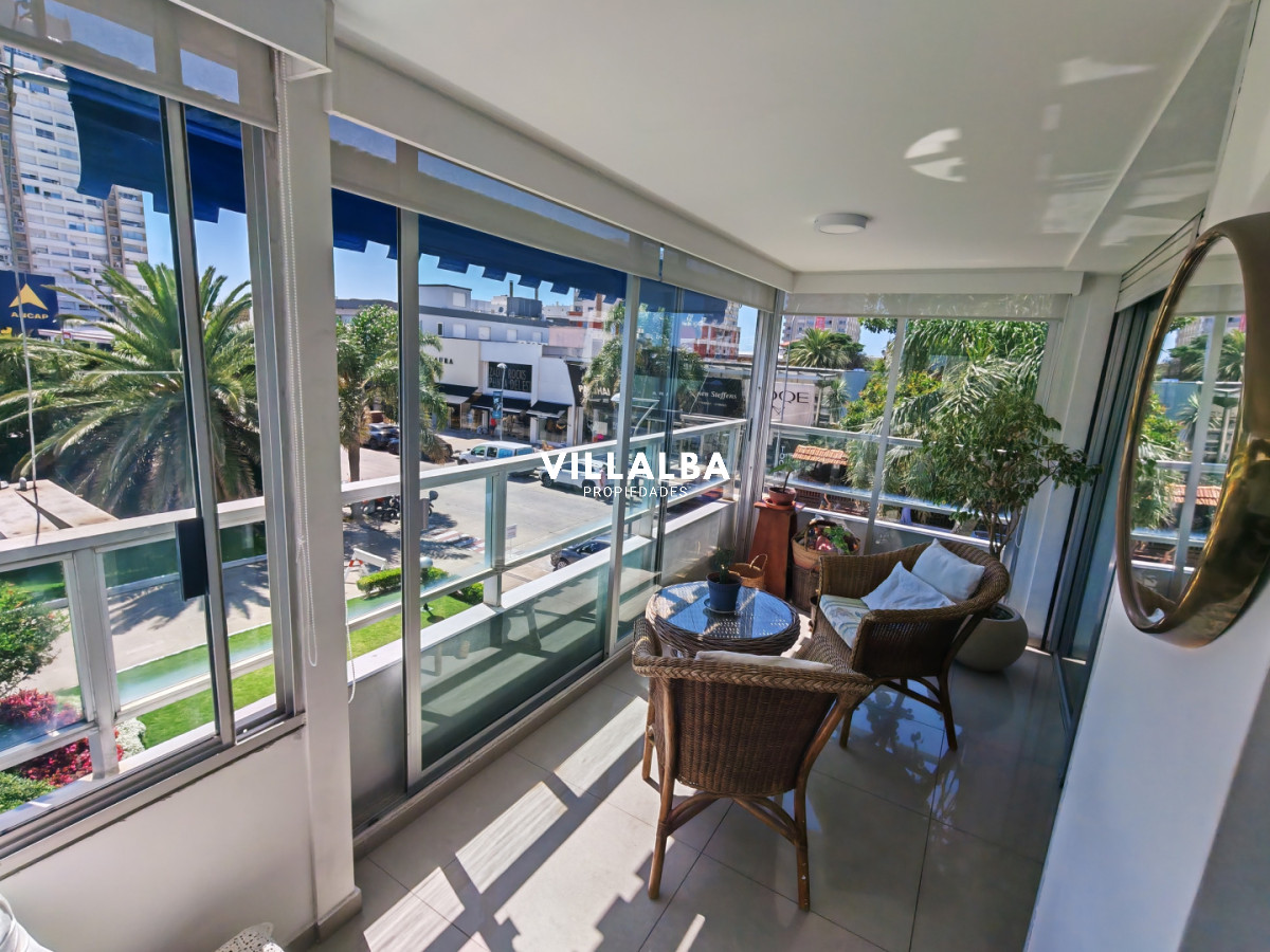 Apartamento ID.4098 - Departamento en venta 2 y servicio- Reciclado- 