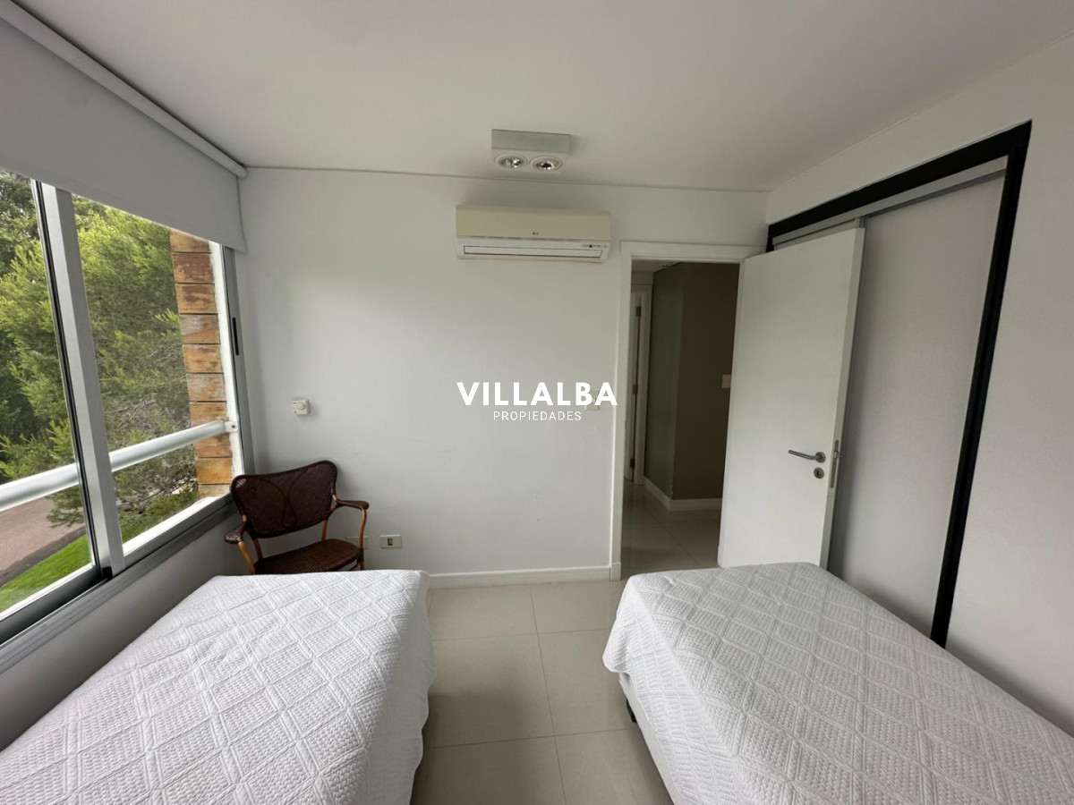 Apartamento ID.3897 - Apartamento en venta - 3 dormitorios en Roncón del Indio 