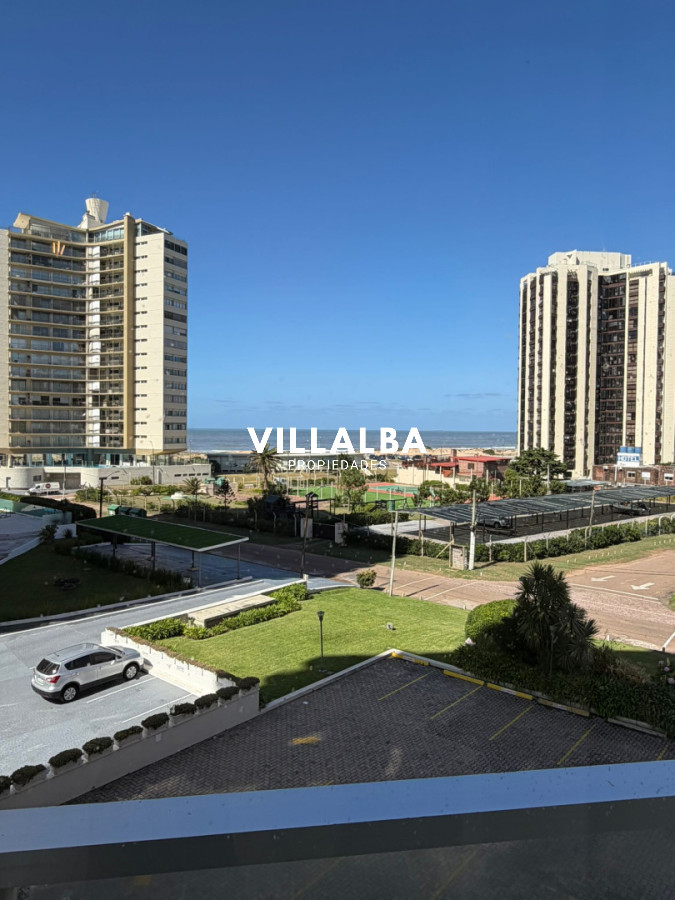 Apartamento ID.4499 - Apartamento , Torre Marina .2 dormitorios mas dependencia