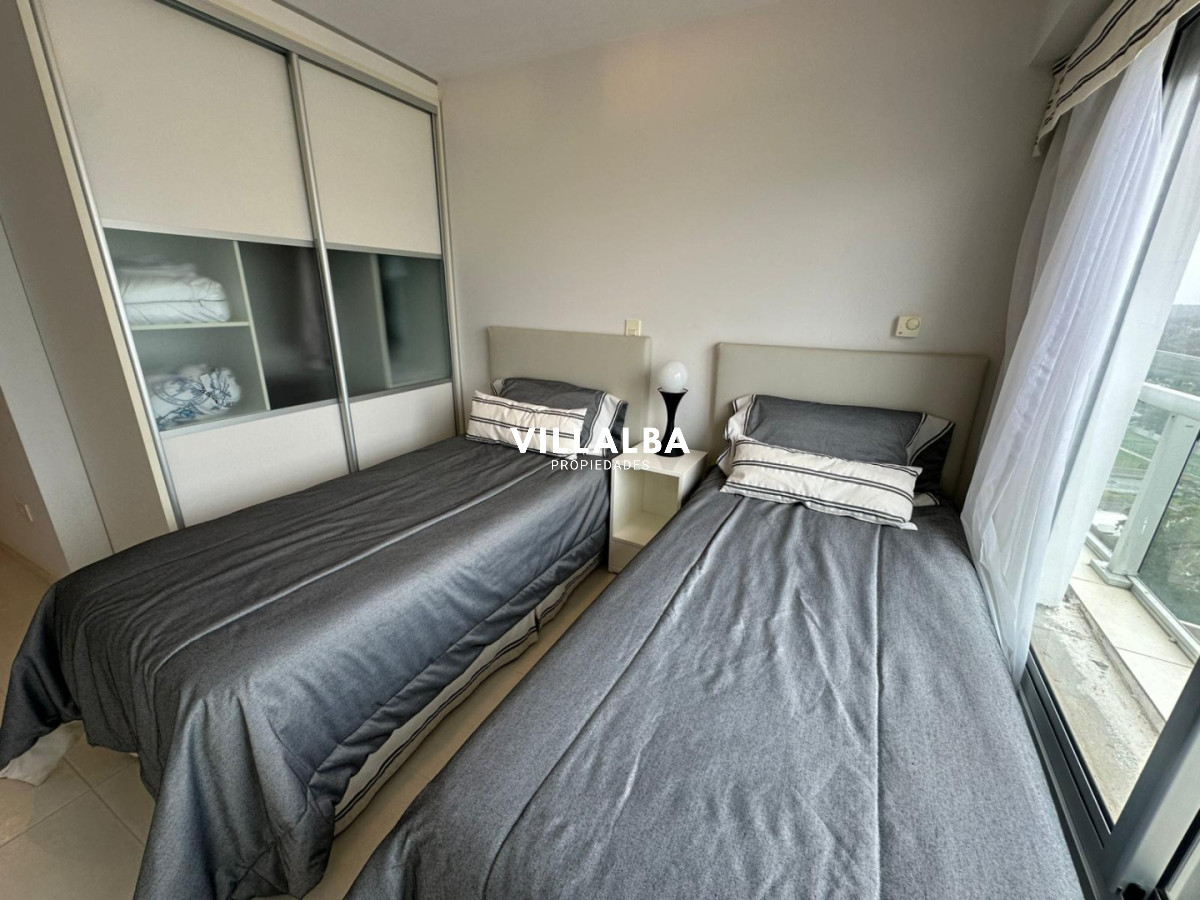 Apartamento ID.3926 - SEASON TOWER PUNTA DEL ESTE 