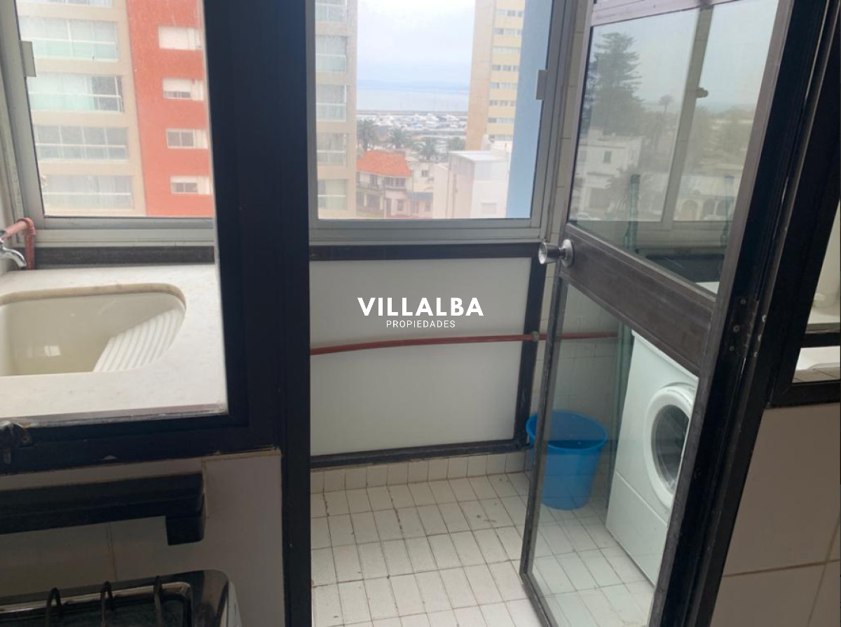 Apartamento ID.3618 - 3 suites + dependencia, 2 garajes. Vista espectacular