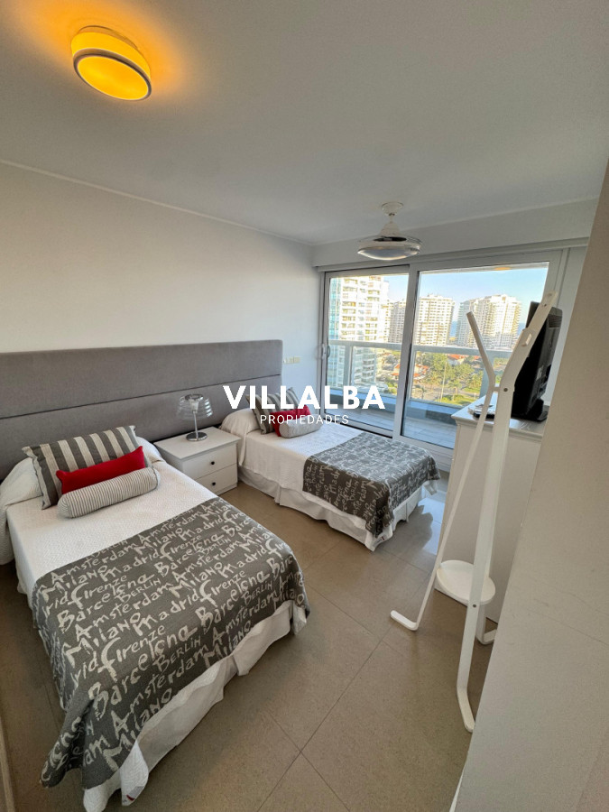 Apartamento ID.4469 - Alexander Collection 3 dormitorios mas dependencia en venta