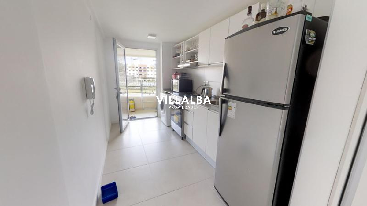 Apartamento ID.41 - Oportunidad Playa Mansa 3 dormitorios.