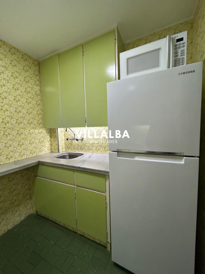 Apartamento ID.4266 - Oportunidad - Alquiler anual 2 dormitorios. 