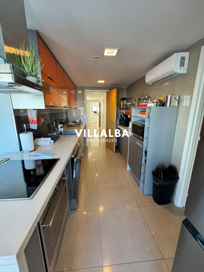 Apartamento ID.4469 - Alexander Collection 3 dormitorios mas dependencia en venta
