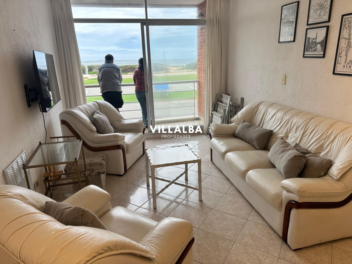 Apartamento ID.4124 - Primera linea brava 