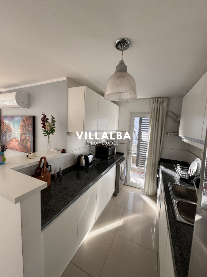 Apartamento ID.3347 - Alquiler anual, mansa - Punta del Este.