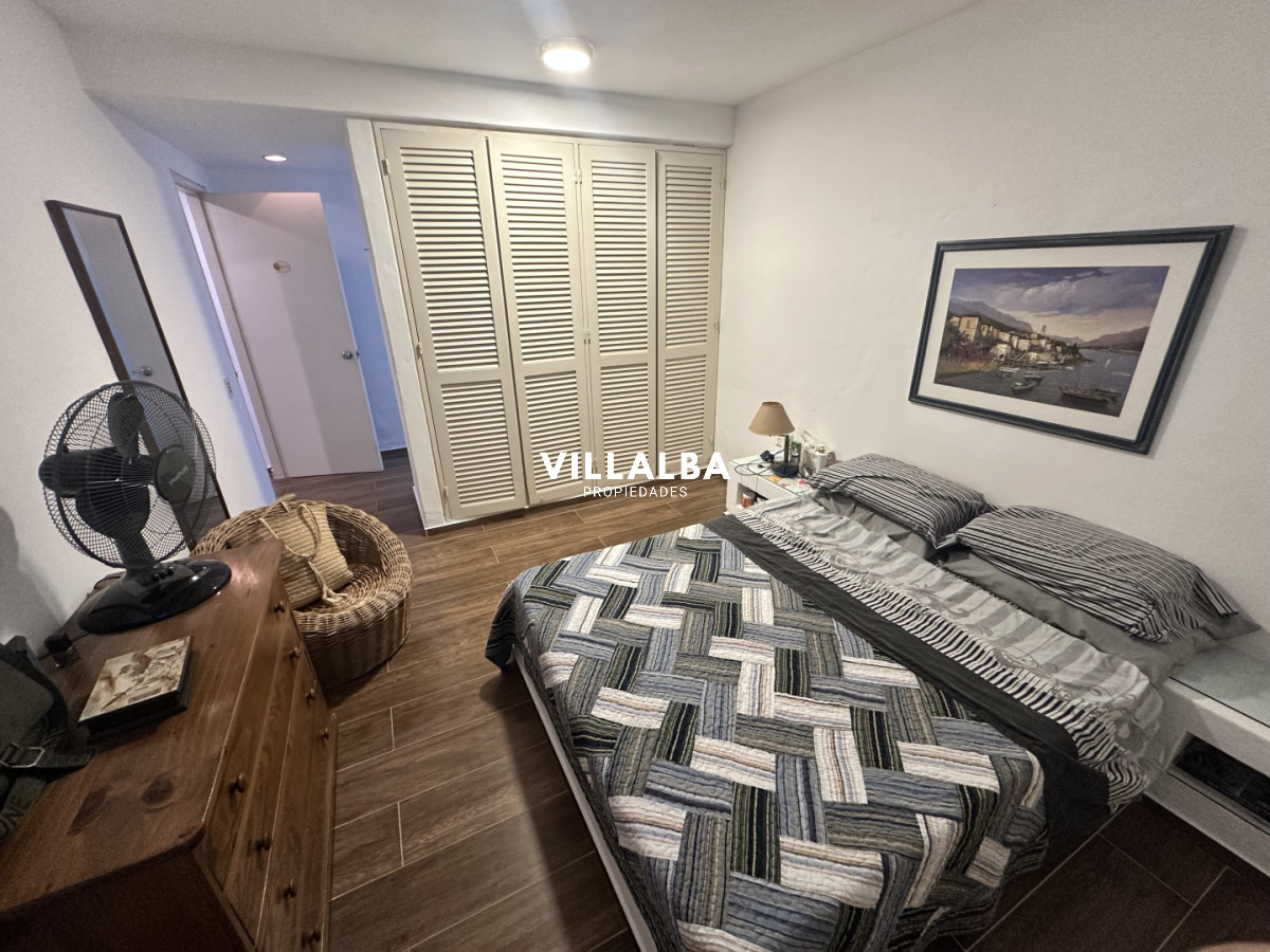 Apartamento ID.4113 - Apartamento en venta primera linea, Punta del Este.