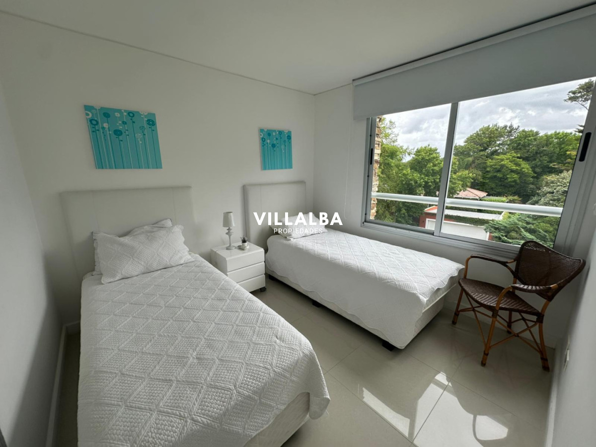 Apartamento ID.3897 - Apartamento en venta - 3 dormitorios en Roncón del Indio 