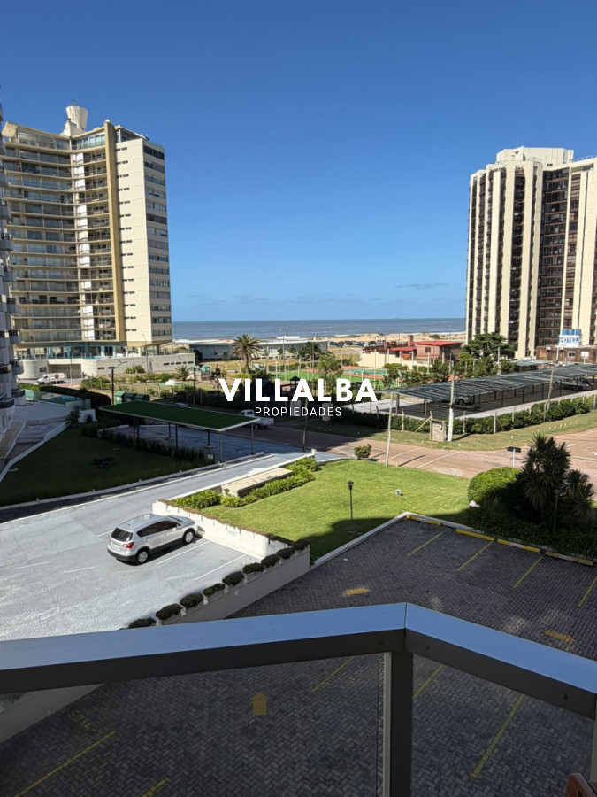 Apartamento ID.4499 - Apartamento , Torre Marina .2 dormitorios mas dependencia