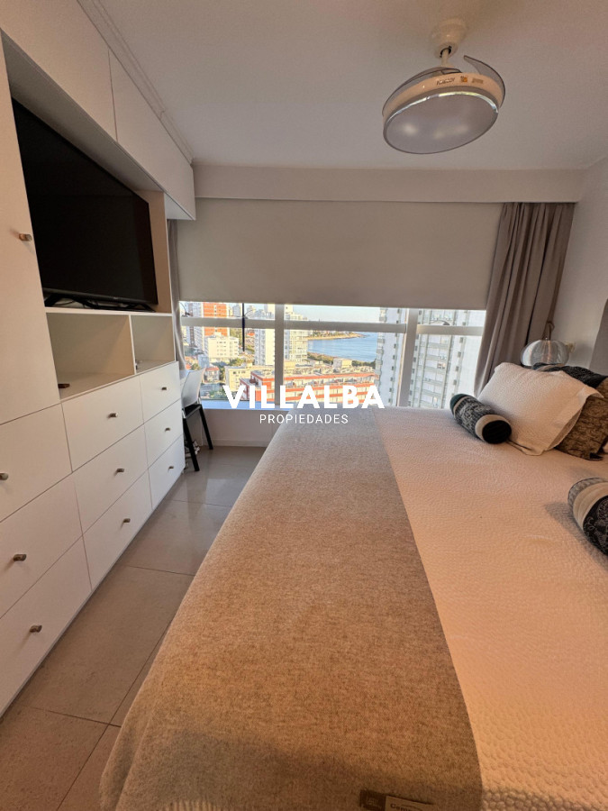Apartamento ID.4469 - Alexander Collection 3 dormitorios mas dependencia en venta
