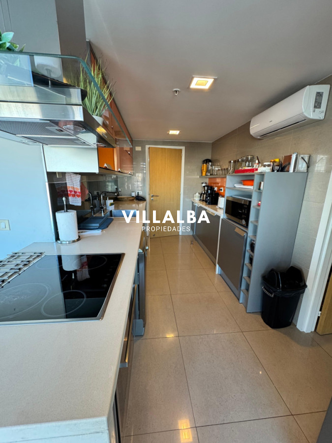 Apartamento ID.4469 - Alexander Collection 3 dormitorios mas dependencia en venta