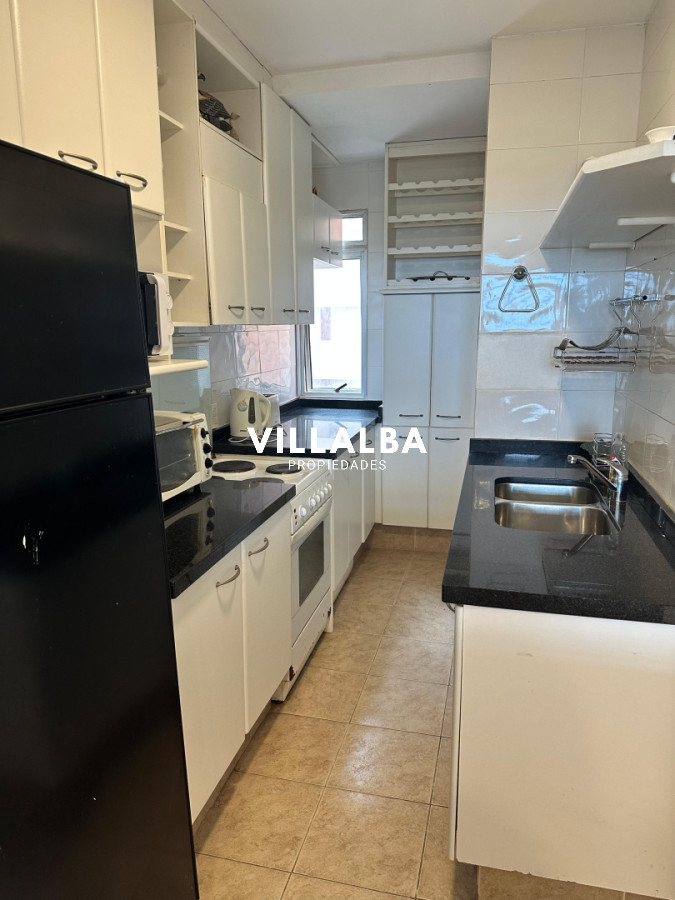 Apartamento ID.4124 - Primera linea brava 