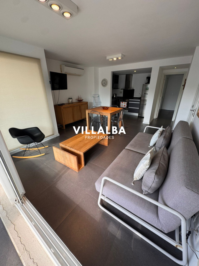 Apartamento ID.4043 - Apartamento 2 dormitorios en edificio de categoria