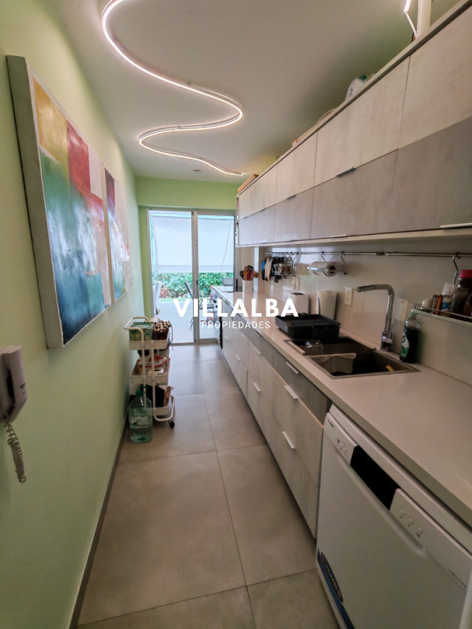 Apartamento ID.47 - Departamento de 3 dorm. playa mansa con Barbacoa propia.