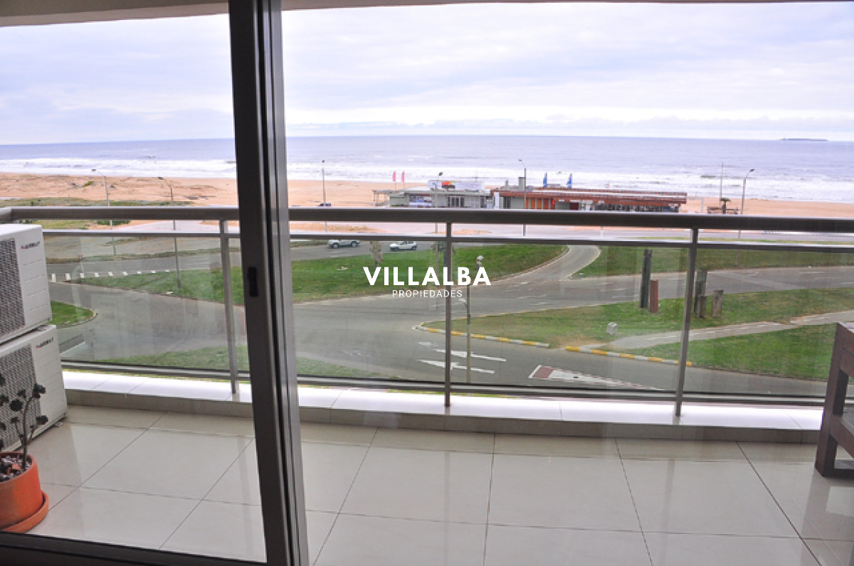Apartamento ID.145 - IMPERIALE II  departamento de categoría frente al Mar