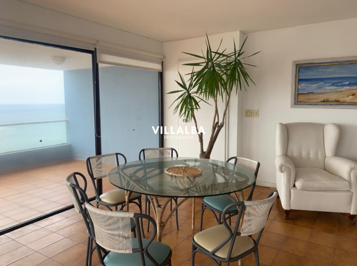 Apartamento ID.3618 - 3 suites + dependencia, 2 garajes. Vista espectacular