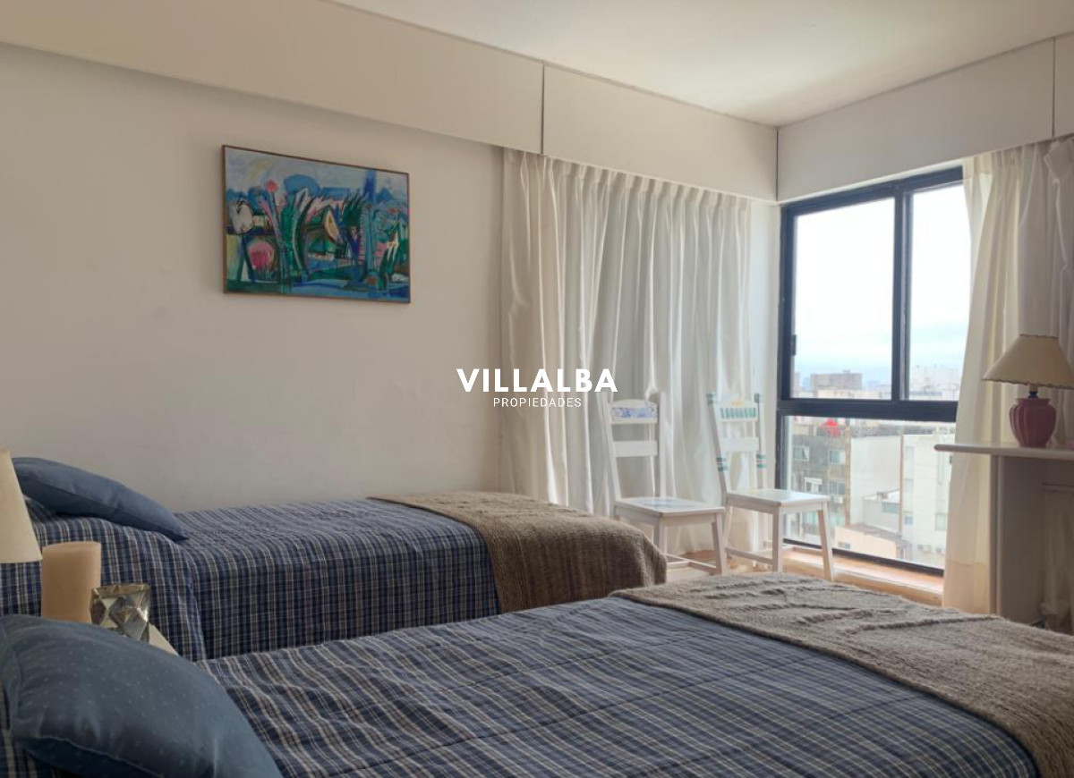 Apartamento ID.3618 - 3 suites + dependencia, 2 garajes. Vista espectacular