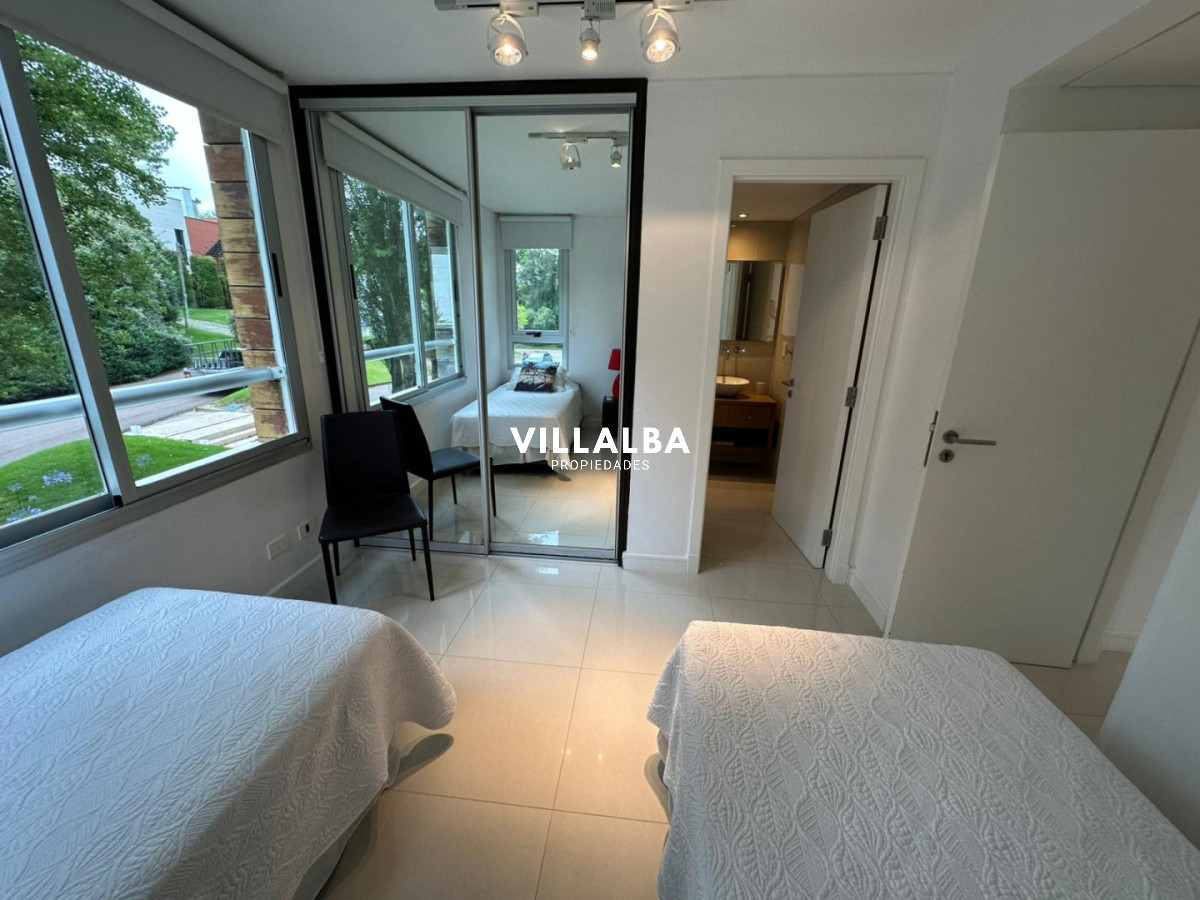 Apartamento ID.3895 - Apartamento en venta - 2 dormitorios en Roncón del Indio 