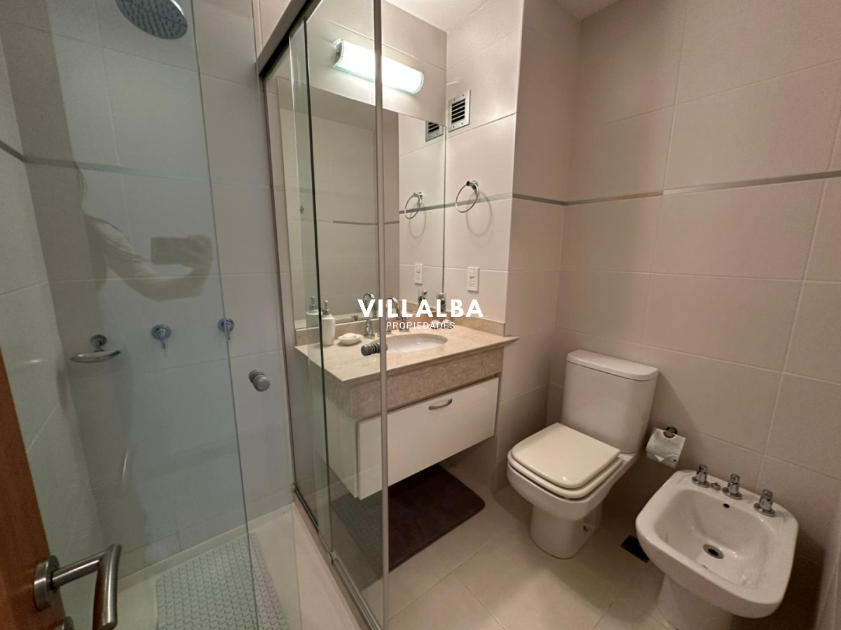 Apartamento ID.3926 - SEASON TOWER PUNTA DEL ESTE 