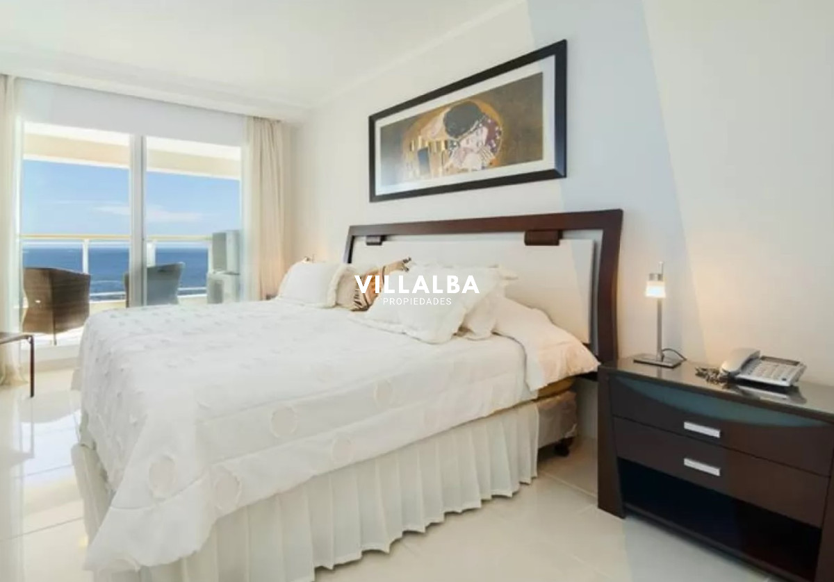 Apartamento ID.1647 - Le Jardin, 3 suites. Amplia planta