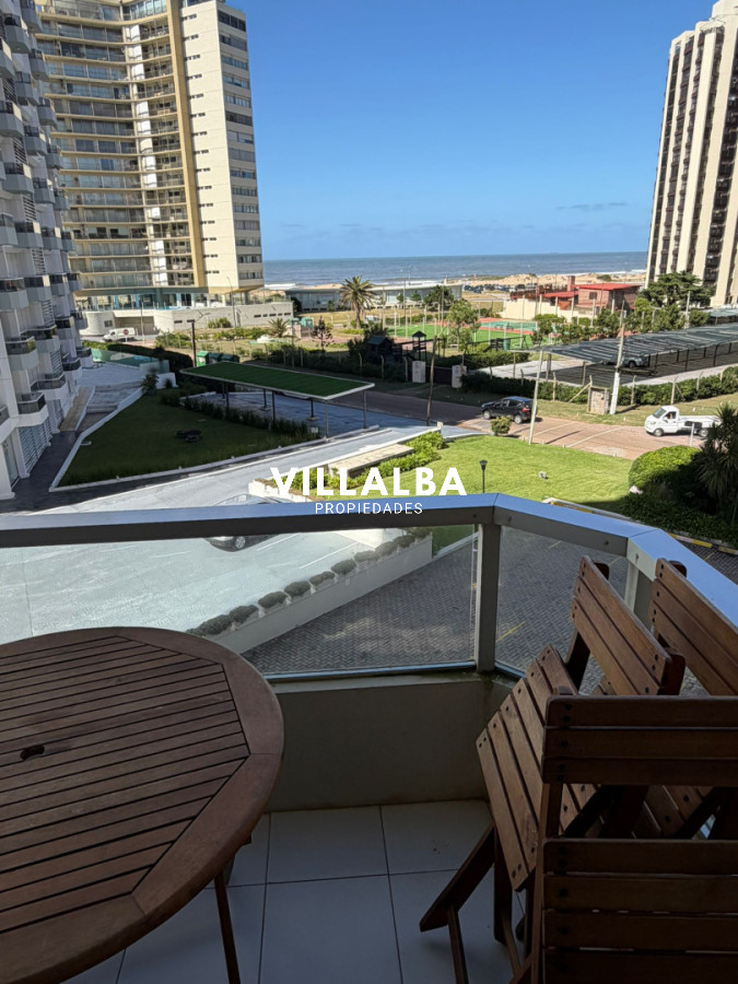 Apartamento ID.4499 - Apartamento , Torre Marina .2 dormitorios mas dependencia