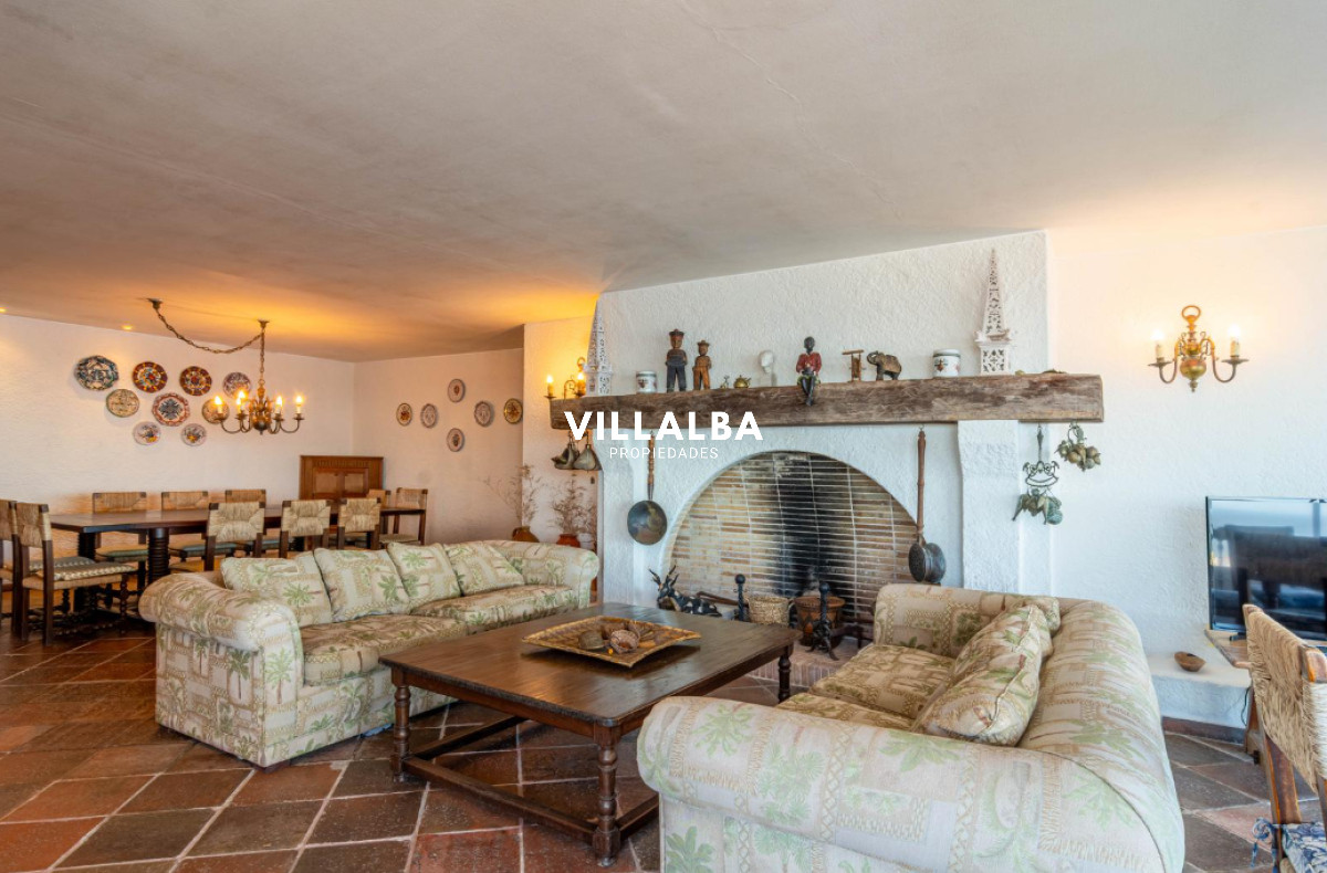 Apartamento ID.3617 - PUNTA DEL ESTE VENTA DEPARTAMENTO GARDEN TOWER 