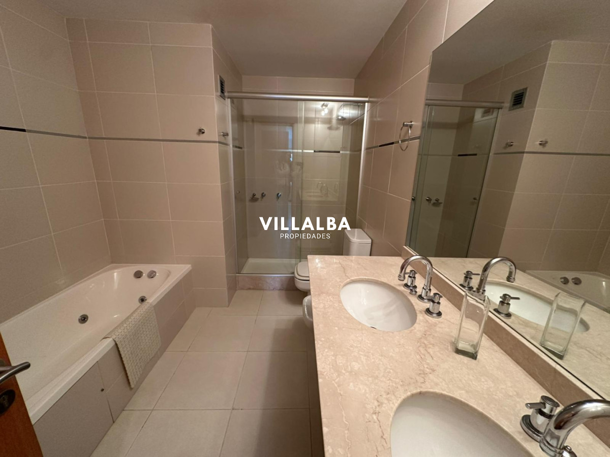 Apartamento ID.3926 - SEASON TOWER PUNTA DEL ESTE 