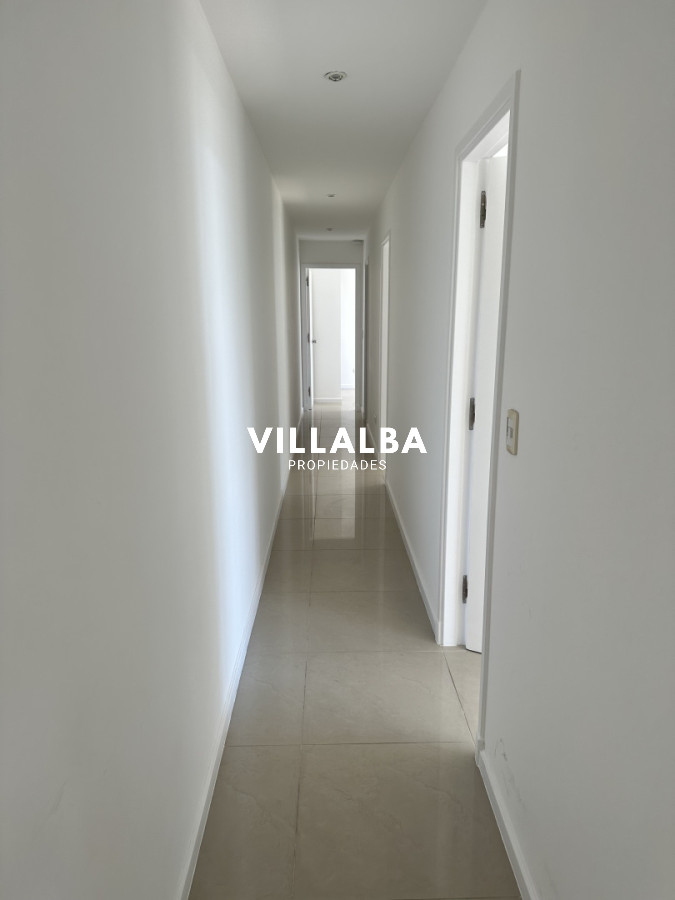 Apartamento ID.4031 - Oportunidad apartamento esquinero 3 dormitorios venta