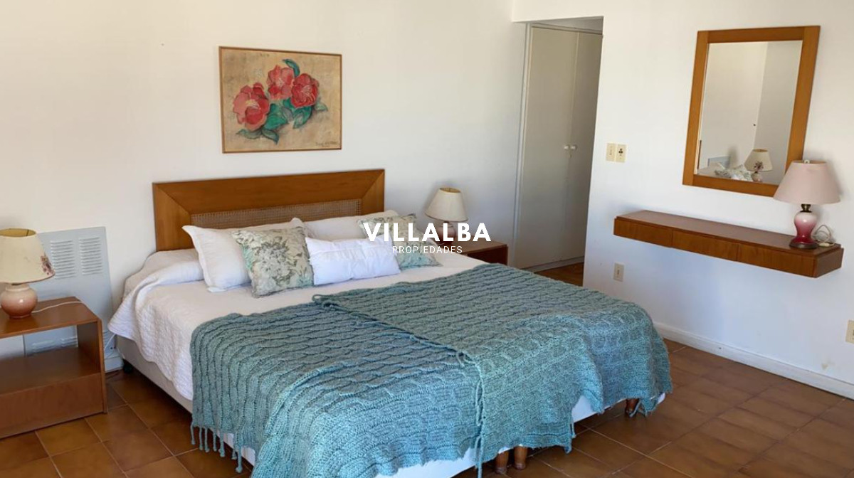 Apartamento ID.3618 - 3 suites + dependencia, 2 garajes. Vista espectacular