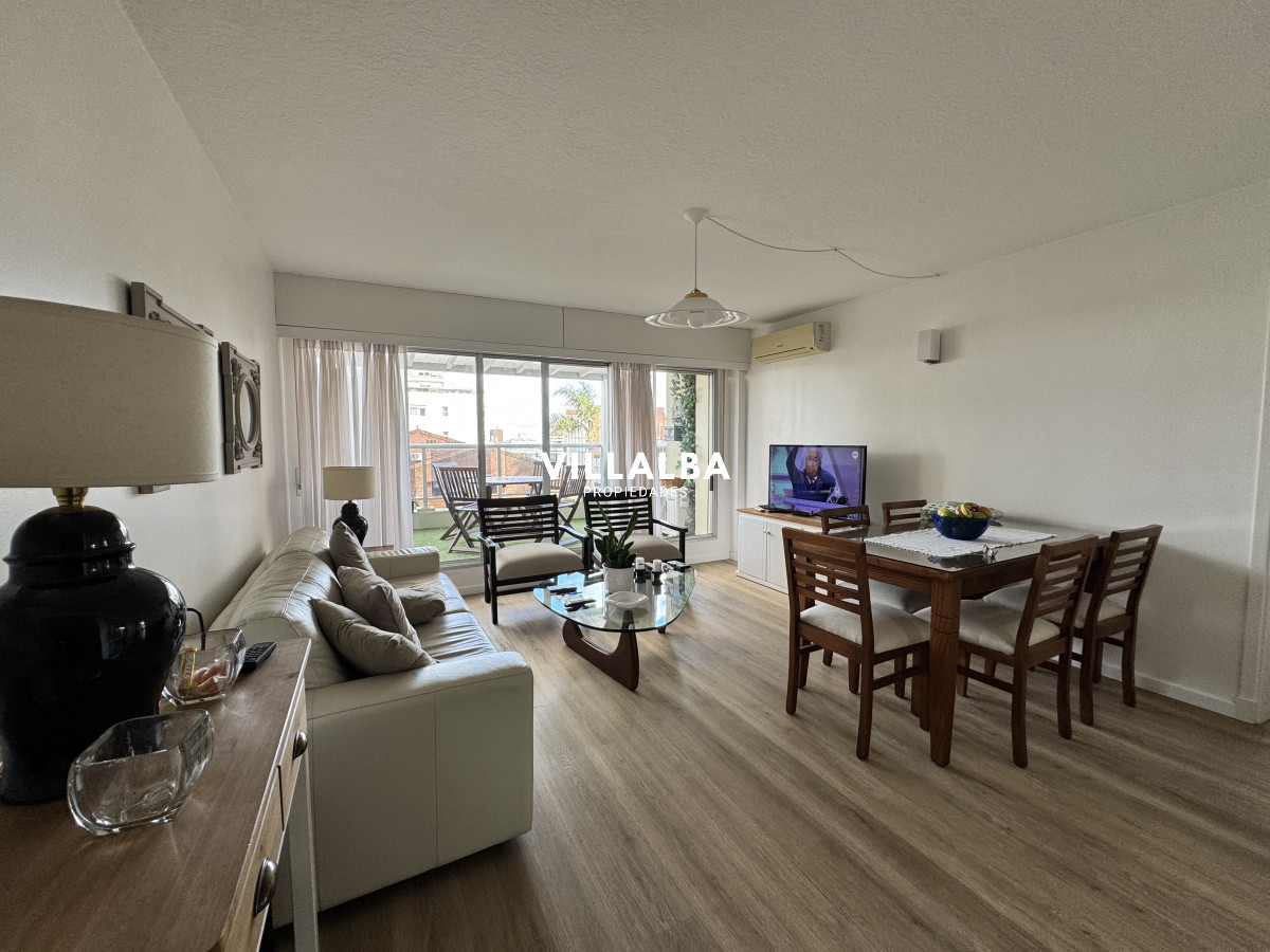 Apartamento ID.3761 - Alquiler de temporada - Apartamento 3 dormitorios en Península, Punta del Este