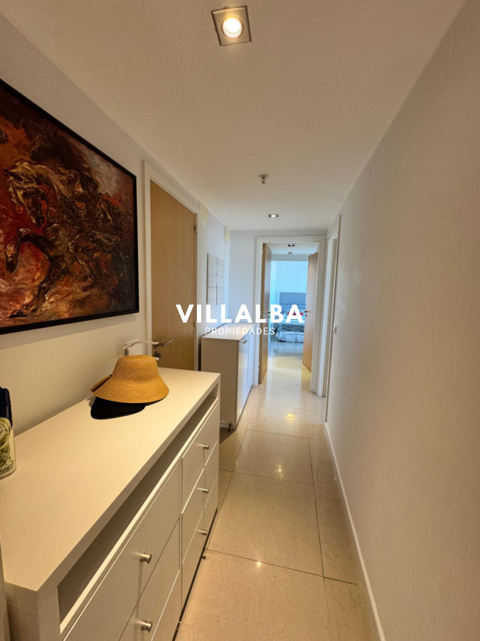 Apartamento ID.4469 - Alexander Collection 3 dormitorios mas dependencia en venta