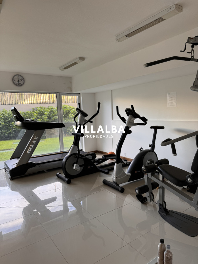 Apartamento ID.3347 - Alquiler anual, mansa - Punta del Este.