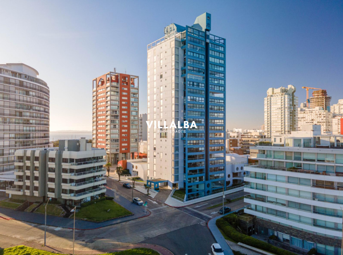 Apartamento ID.3617 - PUNTA DEL ESTE VENTA DEPARTAMENTO GARDEN TOWER 