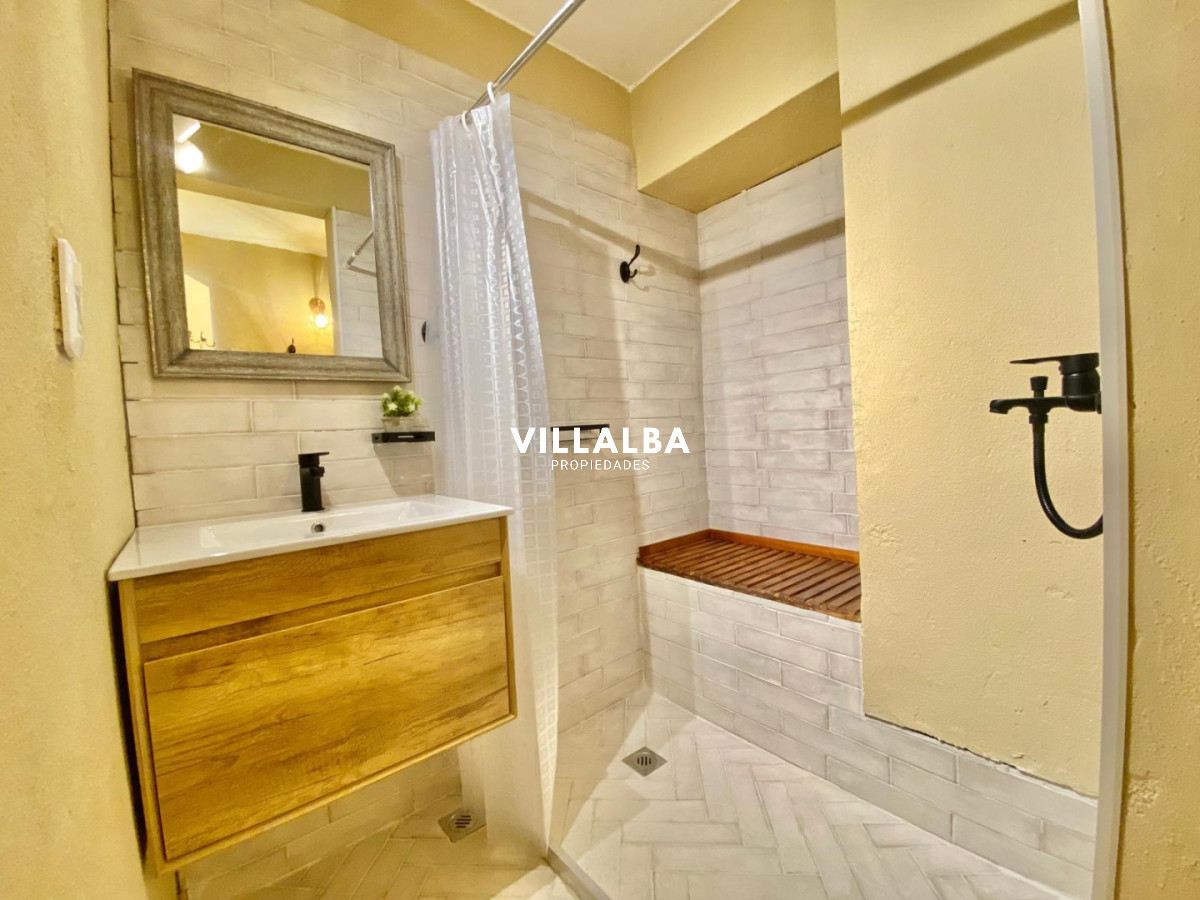 Apartamento ID.4124 - Primera linea brava 