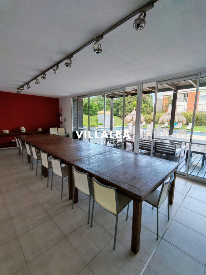 Apartamento ID.47 - Departamento de 3 dorm. playa mansa con Barbacoa propia.